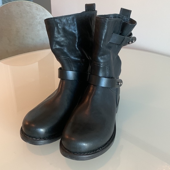 Rag and Bone motorcycle boots, black with silver hardware, size 39.5. - Picture 8 of 8